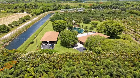 31260 SW 202nd Avenue Homestead FL 33030