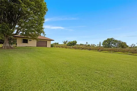 31260 SW 202nd Avenue Homestead FL 33030