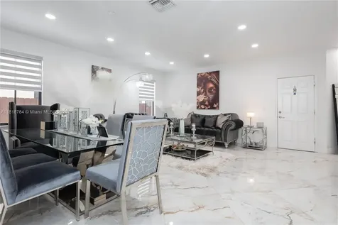 8885 NW 100th Place Doral FL 33178