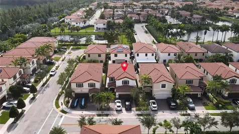 8885 NW 100th Place Doral FL 33178