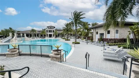 8885 NW 100th Place Doral FL 33178