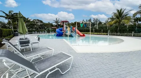 8885 NW 100th Place Doral FL 33178