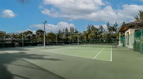 8885 NW 100th Place Doral FL 33178