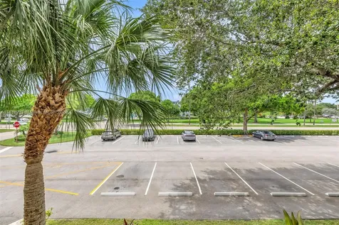 2026 Berkshire B Deerfield Beach FL 33442