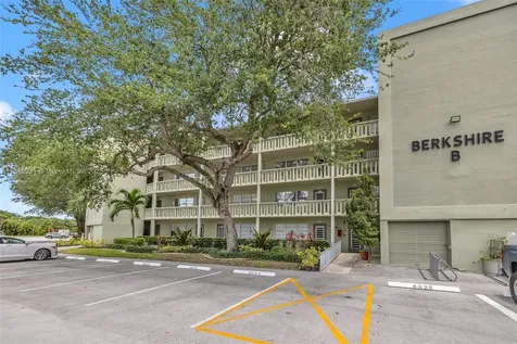 2026 Berkshire B Deerfield Beach FL 33442