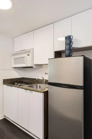 1200 Brickell Bay Drive Miami FL 33131