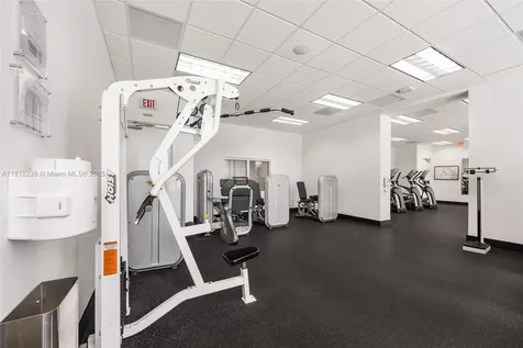 1200 Brickell Bay Drive Miami FL 33131