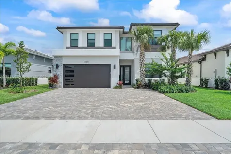 12471 Solana Bay Circle Palm Beach Gardens FL 33412