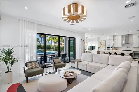 12471 Solana Bay Circle Palm Beach Gardens FL 33412