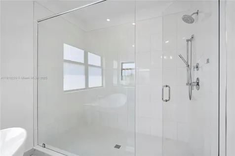 12471 Solana Bay Circle Palm Beach Gardens FL 33412