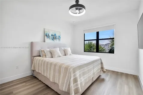 12471 Solana Bay Circle Palm Beach Gardens FL 33412