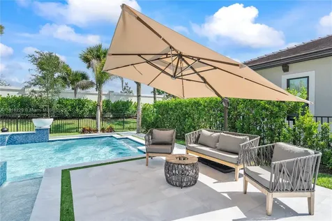 12471 Solana Bay Circle Palm Beach Gardens FL 33412