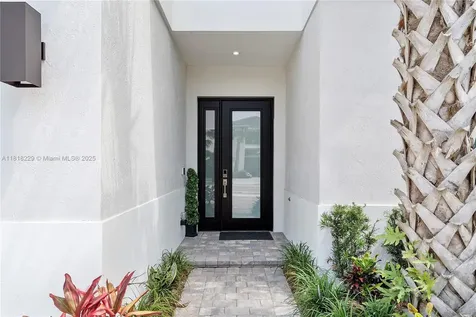 12471 Solana Bay Circle Palm Beach Gardens FL 33412