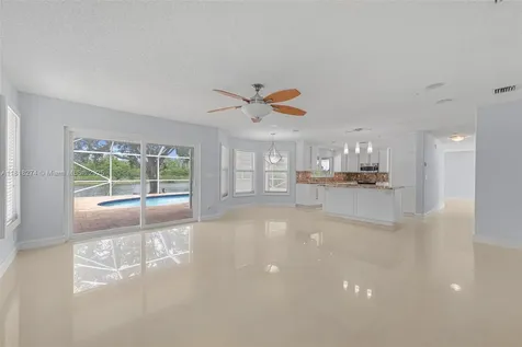 2256 SW 183rd Terrace Miramar FL 33029