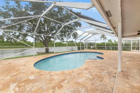 2256 SW 183rd Terrace Miramar FL 33029
