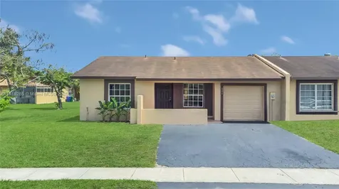 9550 W Heather Lane Miramar FL 33025