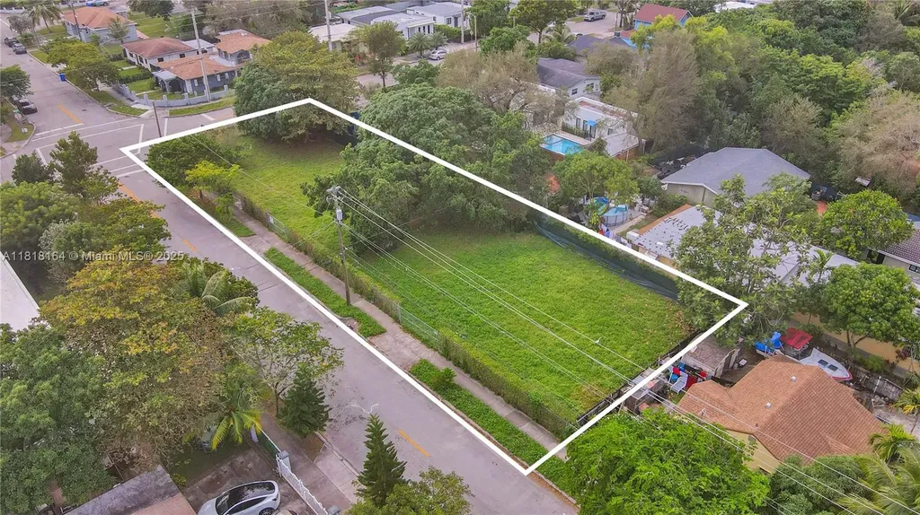 4100 NW 1st Avenue Miami FL 33127