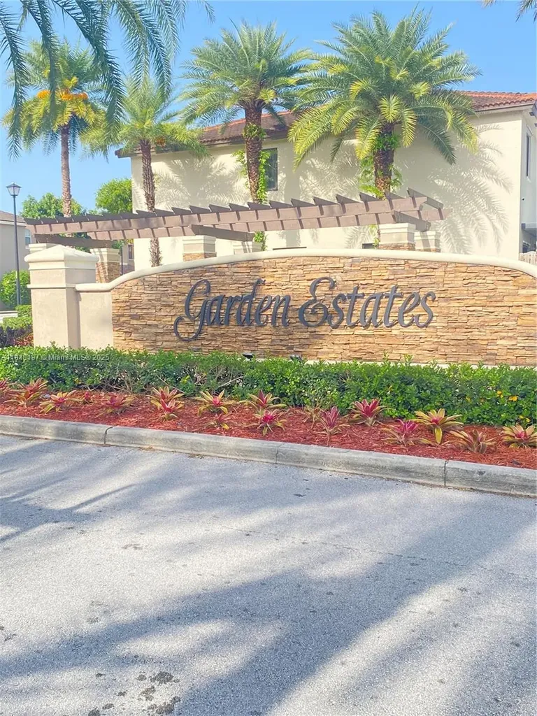 11860 SW 154th Avenue Miami FL 33196