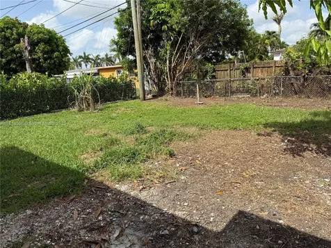 14940 Monroe Street Miami FL 33176