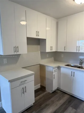 14940 Monroe Street Miami FL 33176