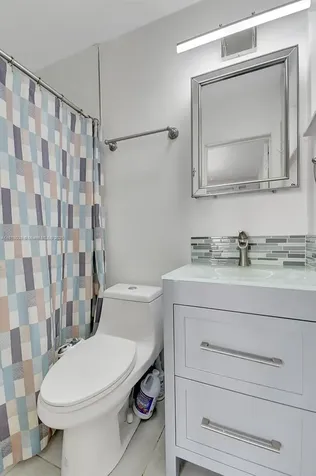 6541 Mckinley Street Hollywood FL 33024