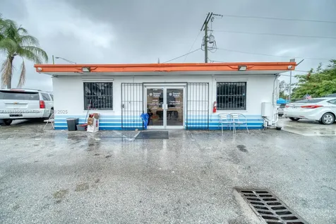 Univista Franchise For Sale In Allapattah Miami FL 33142