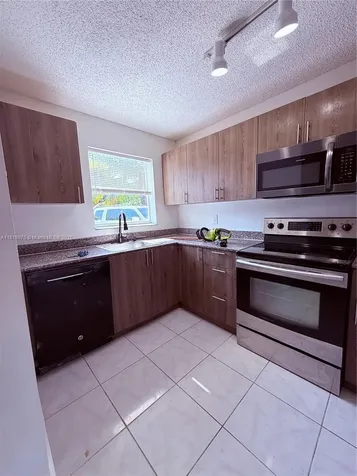 7907 SW 8th Street North Lauderdale FL 33068