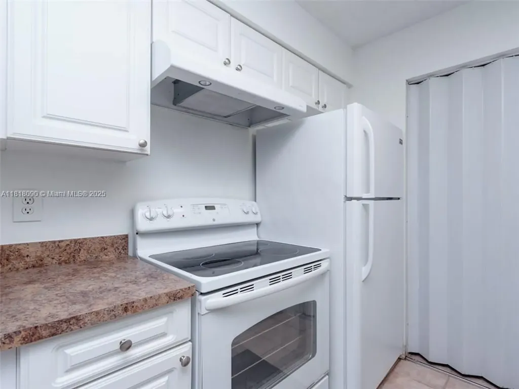 1235 SW 46th Avenue Pompano Beach FL 33069