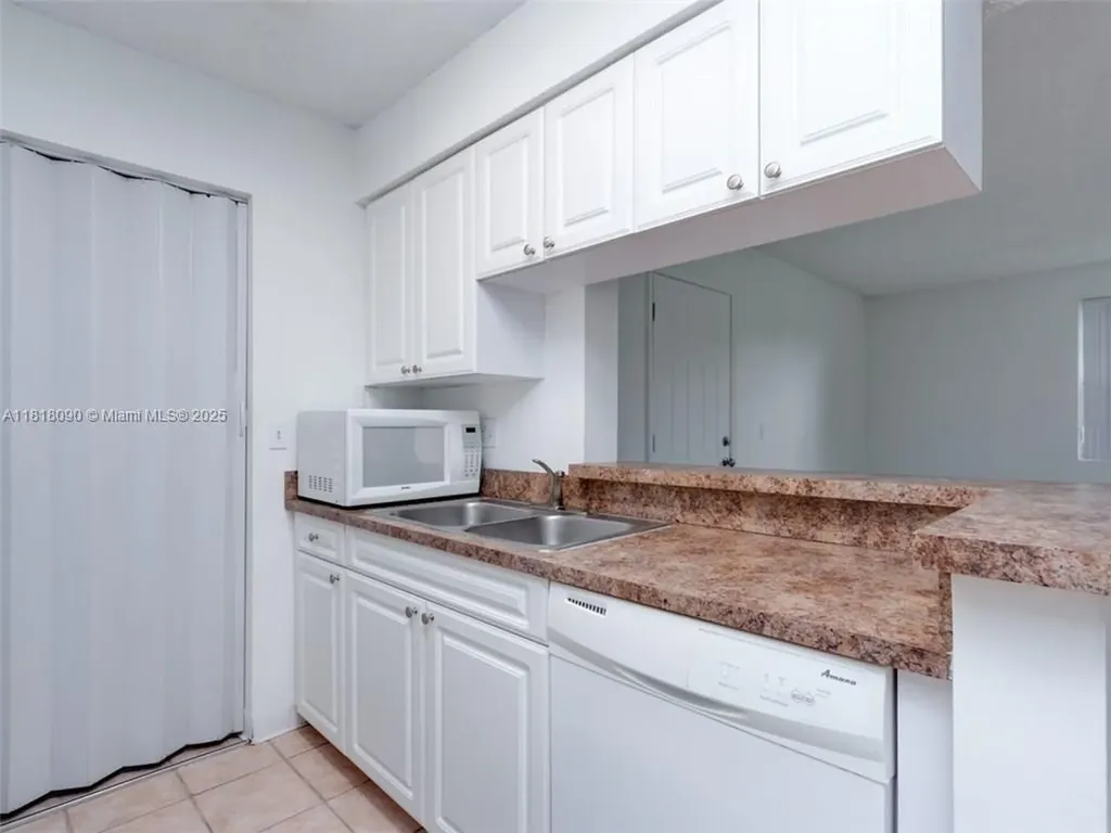 1235 SW 46th Avenue Pompano Beach FL 33069