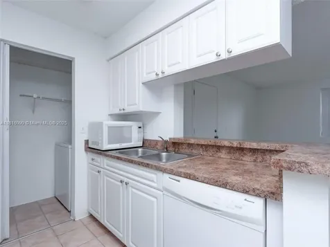 1235 SW 46th Avenue Pompano Beach FL 33069