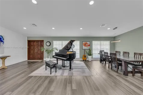 10753 NW 9th Court Coral Springs FL 33071
