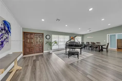 10753 NW 9th Court Coral Springs FL 33071
