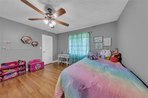10753 NW 9th Court Coral Springs FL 33071