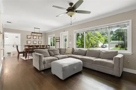 4240 SW 9th Street Plantation FL 33317