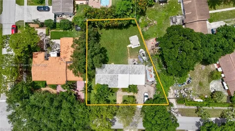 4240 SW 9th Street Plantation FL 33317