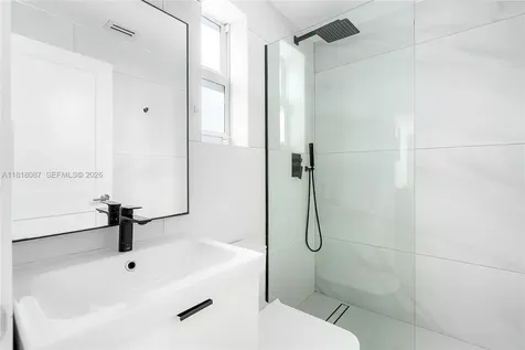 719 W 51st Street Miami Beach FL 33140
