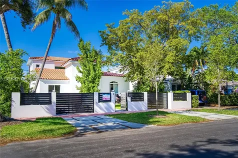 719 W 51st Street Miami Beach FL 33140