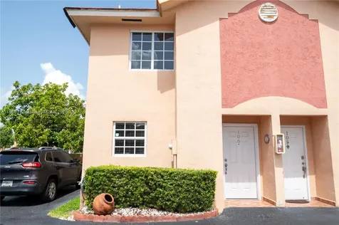 2375 W 74th Street Hialeah FL 33016