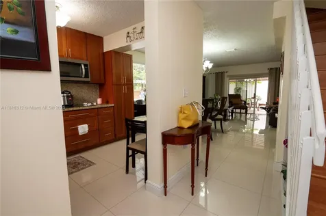 2375 W 74th Street Hialeah FL 33016
