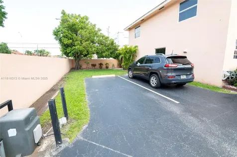 2375 W 74th Street Hialeah FL 33016