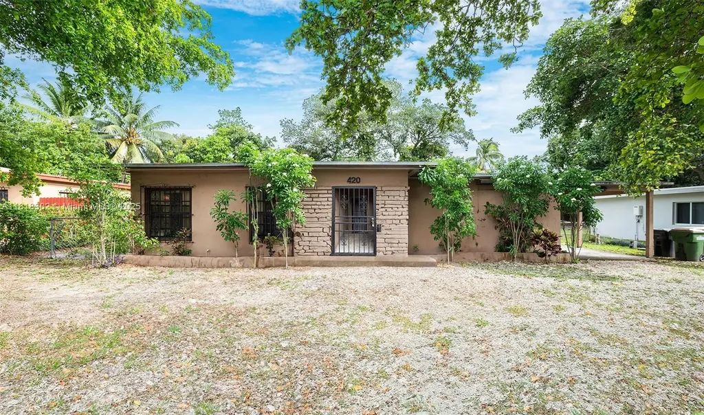 420 NE 135th Street North Miami FL 33161