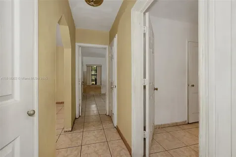 420 NE 135th Street North Miami FL 33161