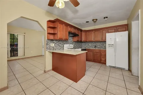 420 NE 135th Street North Miami FL 33161