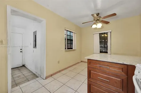 420 NE 135th Street North Miami FL 33161