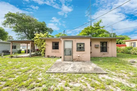 420 NE 135th Street North Miami FL 33161