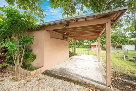420 NE 135th Street North Miami FL 33161