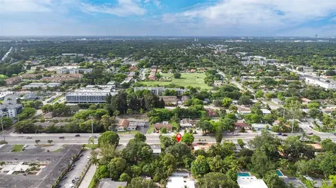 420 NE 135th Street North Miami FL 33161