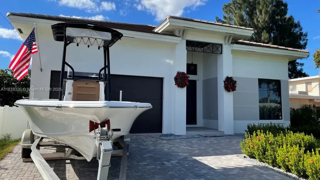 1951 SW 28th Avenue Fort Lauderdale FL 33312