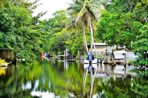 1951 SW 28th Avenue Fort Lauderdale FL 33312