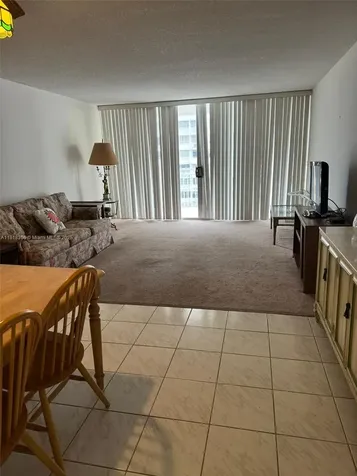 18051 Biscayne Boulevard Aventura FL 33161